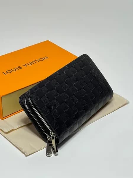 Клатч на молнии барсетка LOUIS VUITTON