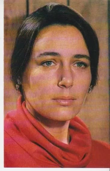 Нина Попова-- Винтажная открытка--