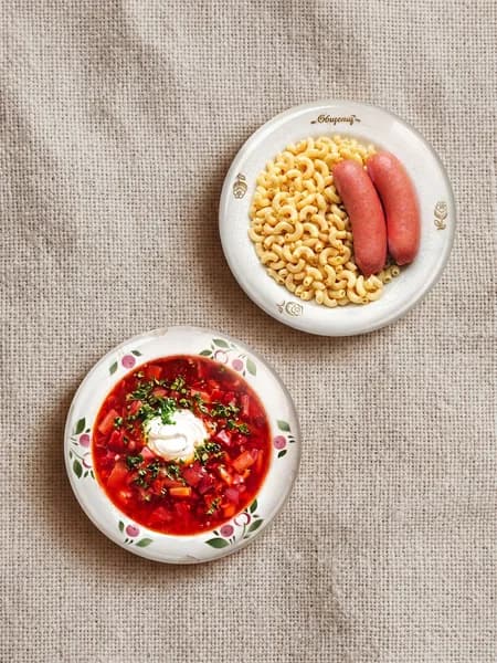 "Борщ и макарошки". Набор из двух круглых магнитов