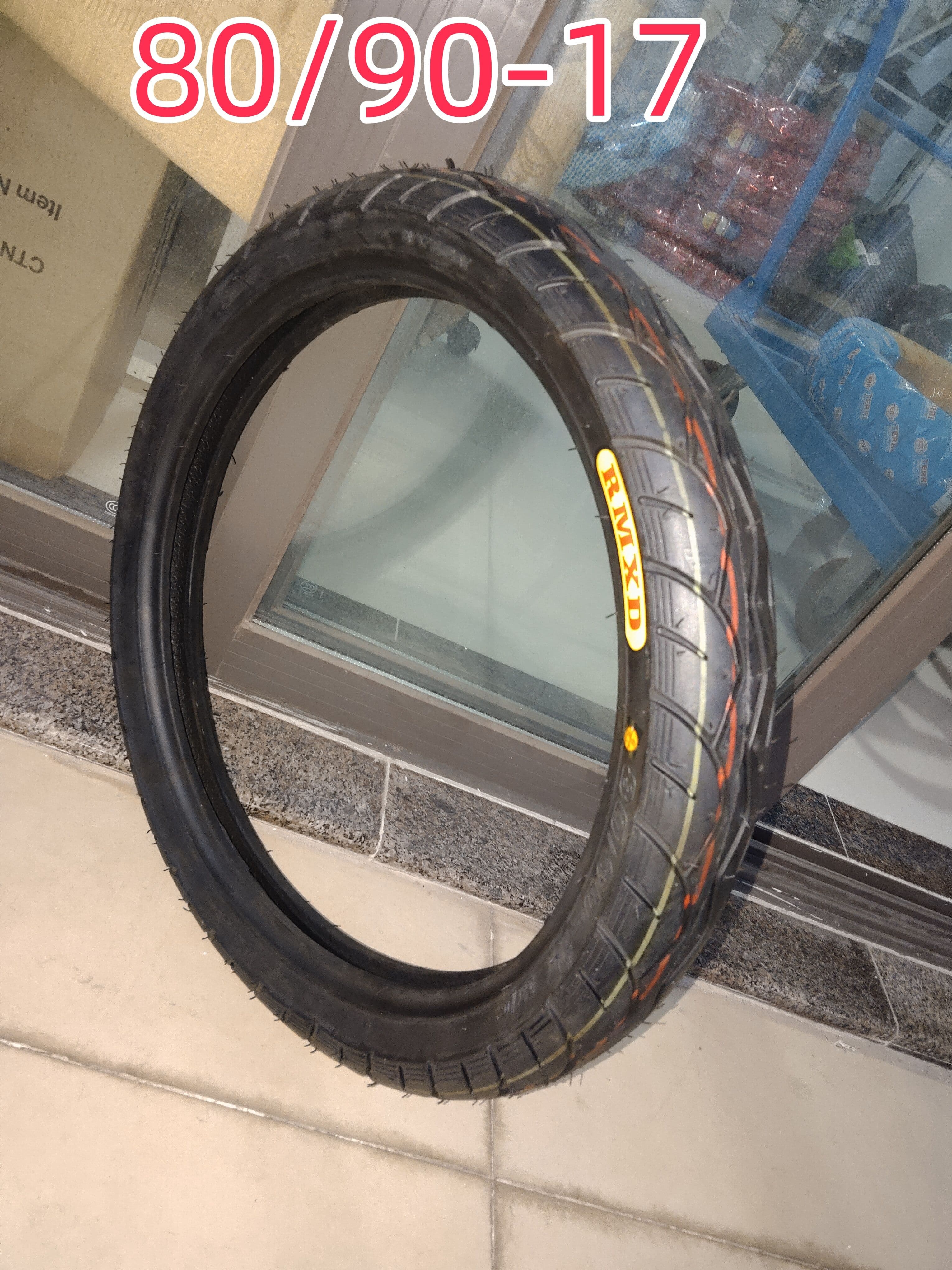 80/90-17 (без камеры) (1 шт.) Мотошины  80/90 R17 L Front