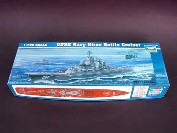 Trumpeter 1/700 05707 Линейный крейсер СССР Киров Корабль