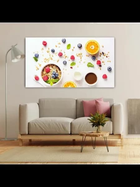 Картина на холсте, 60x110, Мюсли с ягодами на столе