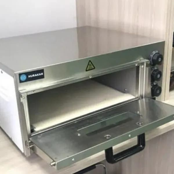Печь для пиццы профессиональная с подовым камнем HURAKAN HKN-MD1 (пицца до 35 см)