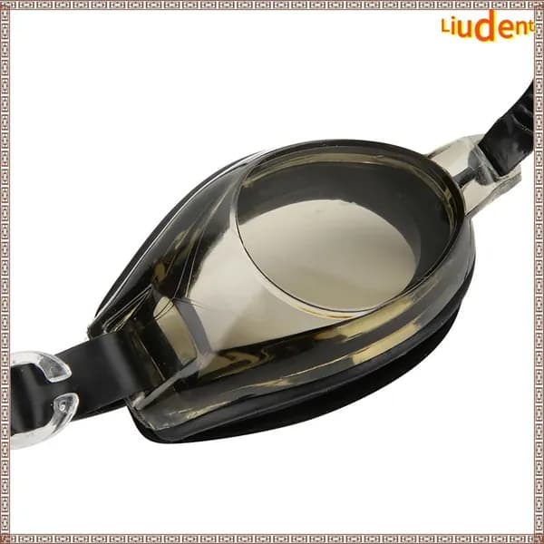 Очки для плавания
