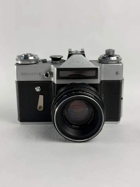 Фотоаппарат Зенит-Е винтаж СССР