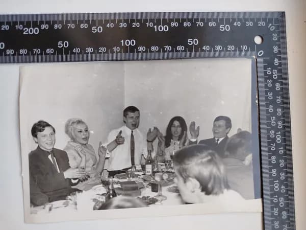 Старинная Фотография - Прошлое в Кадре: Эпоха СССР / Россия.