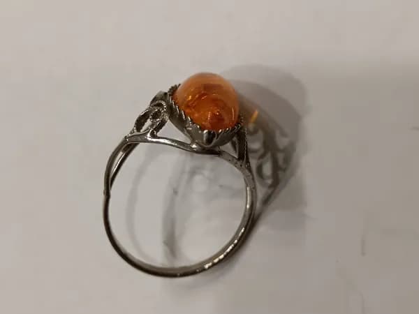 Винтажное кольцо. Пластик под янтарь. . СССР. Янтарь.