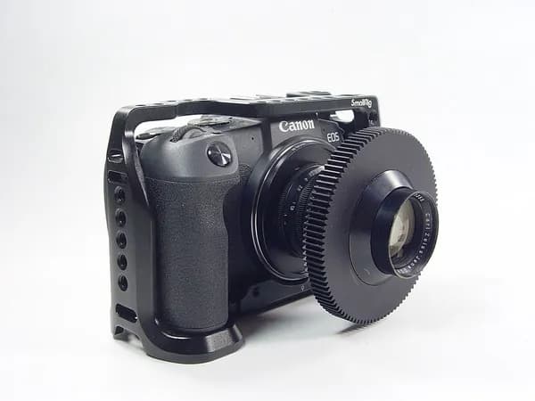 Портрет и штатник объектив Carl Zeiss Tevidon f/1.8 50мм Canon R RF. Латунный корпус.