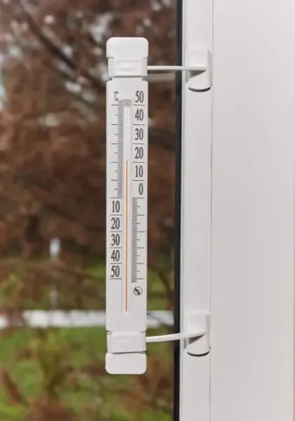 Термометр оконный уличный наружный "Липучка" ТБ-223 (-50..+50) блистер
