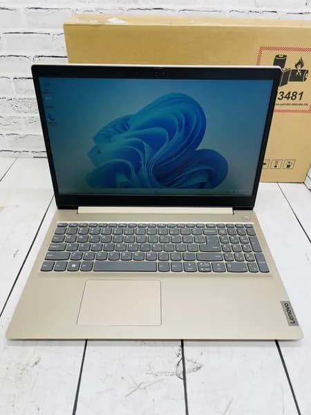 Lenovo 15ITL05 TOUCH, Intel Core i3 1115G4, Intel UHD Graphics Ноутбук 15.6", RAM 8 ГБ, SSD 240 ГБ, Windows Pro, Русская раскладка