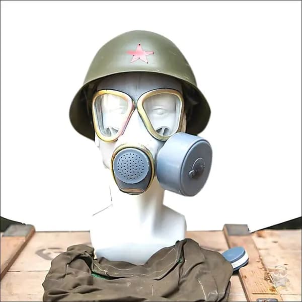 Купить ретро противогаз 69 типа - советский стиль, винтажный военный аксессуар