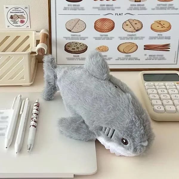Милые пеналы в форме животных/Акулёнок/Stitch