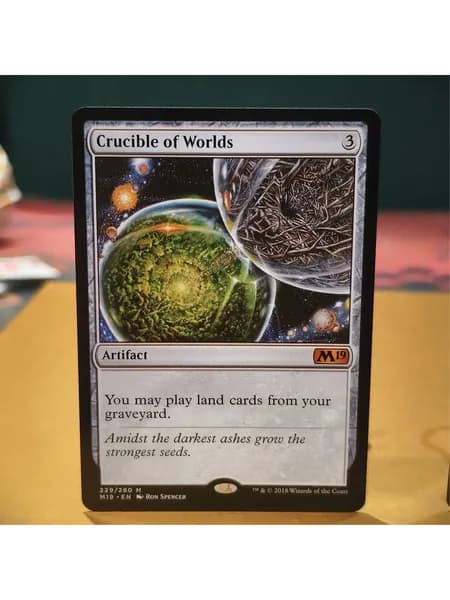 Набор 3 карт Magic: Atraxa Grand Unifier 316M, Bitterblossom 071_249M, Crucible Worlds 229_280M с защитой