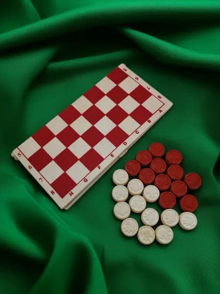 Винтажная настольная игра "Шашки", СССР