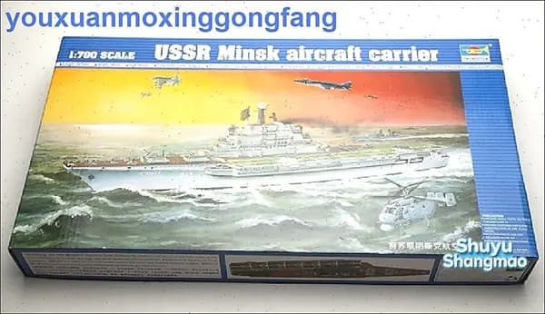Trumpeter 1/700 05703 СССР Авианосец Минск Корабль