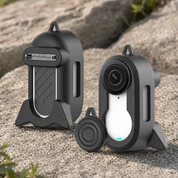 Чехол для экшн-камеры Insta360 GO3S и GO3 из силикона чёрного цвета