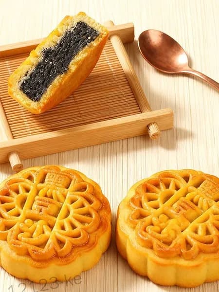 Ароматные лунные пряники с натуральной начинкой из чёрной фасоли 3уп