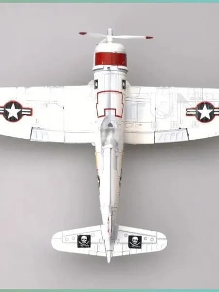 Пластиковая модель истребителя F4U Corsair ВМС США 1/48, исторически точная копия, 1 шт.