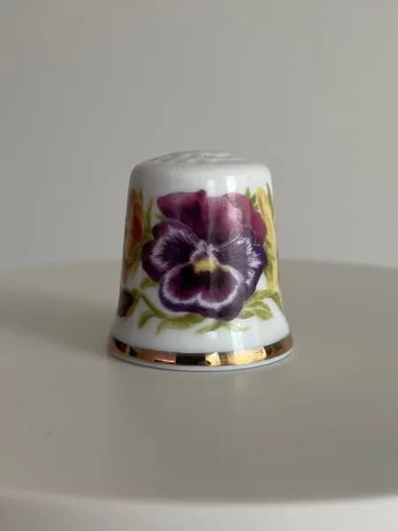 Reutter наперсток Posy of Pansies, винтажный, коллекционный, фарфоровый, Thimble Collectors Club