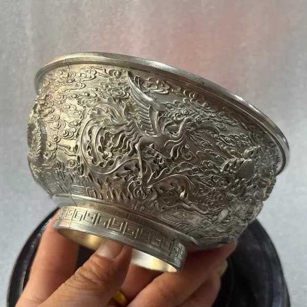 Узор из феникса и дракона Старинная серебряная чаша, коллекция 1933 года