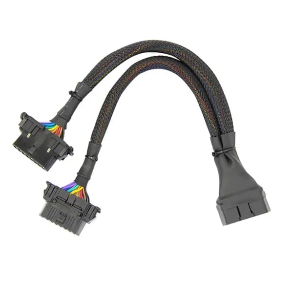 OBD2 разветвитель 16-пиновый, Y-кабель. 1x штекер / 2x гнезда (30 см)