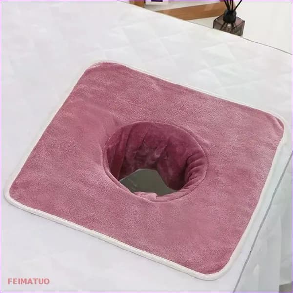 1 кусок 35*35 см полотенце с отверстием для косметического ложа