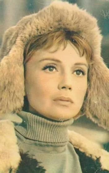 Елена Добронравова-- Винтажная открытка--