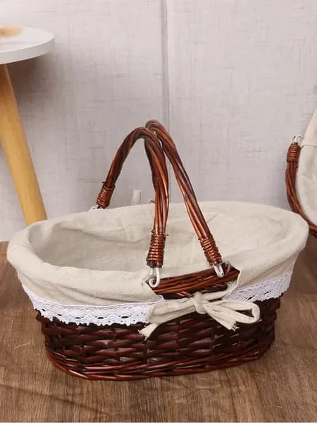 Корзинка плетеная подарочная овальная 33×23×13 см
