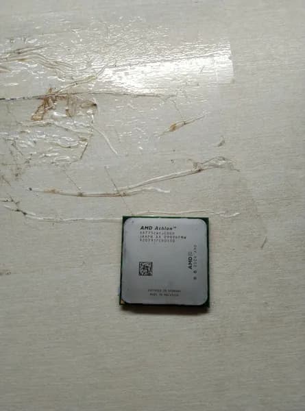 Процессор Процессор AMD Athlon AD775ZWCJ2BGH BOX (без кулера)