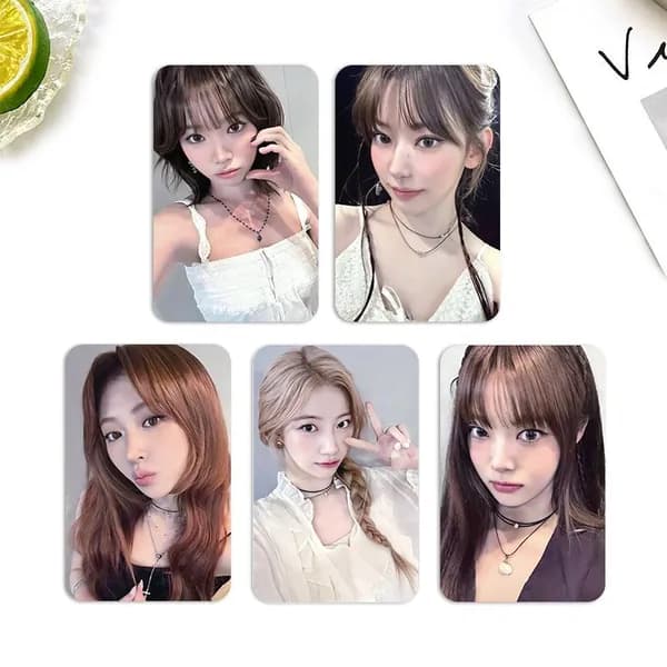 Карточки LE SSERAFIMK-Pop Коллекционная карточка 5.4*8.6cm 5 шт