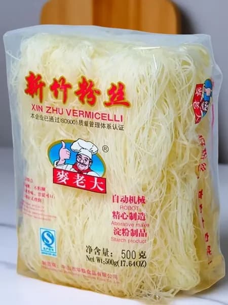 Лапша крахмальная стеклянная "Robot" Xin Zhu Noodle 500 г, Китай