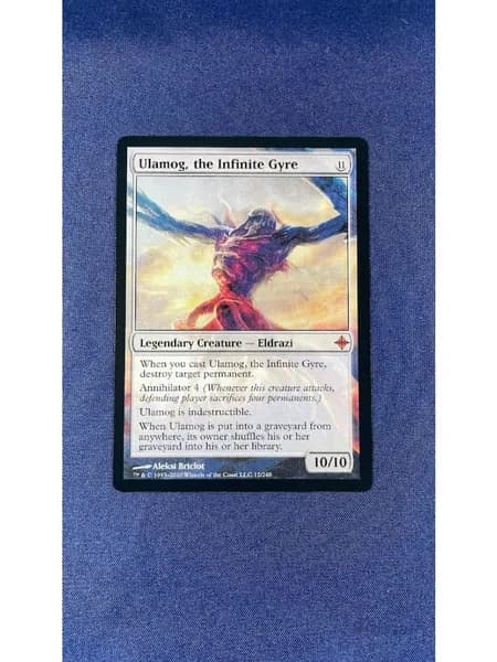Заголовок: Волшебство в твоих руках: Уникальная карта Magic: The Gathering (MTG) с защитным протектором в подарок!
