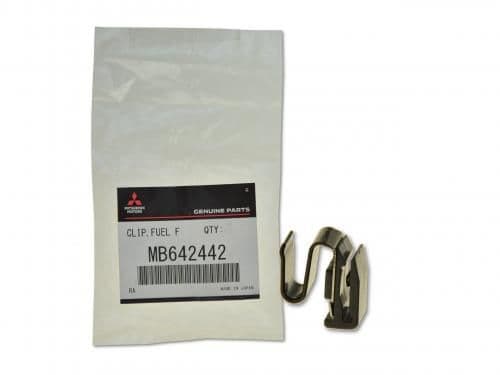 Пружина лючка топливной горловины Mitsubishi MB642442