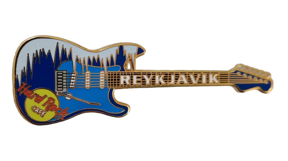 Значок Hard Rock Cafe Reykjavik Icy Blue Stratocaster Guitar w/Icicles