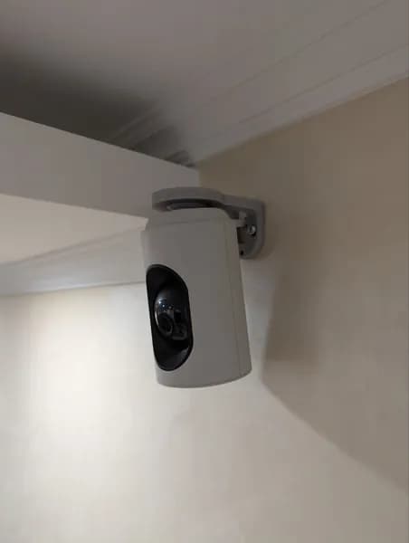Кронштейн крепление на стену для умной IP-камеры Яндекс (серый)
