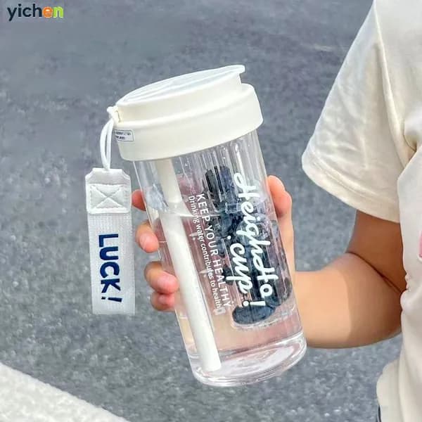 Спортивная бутылка