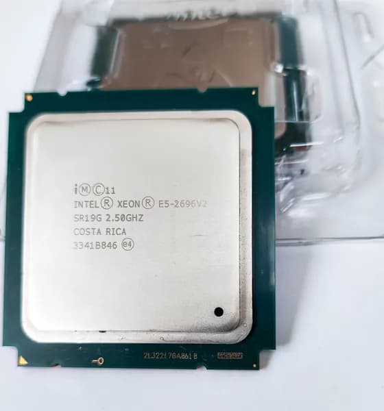 Intel Серверный процессор Xeon E5-2696v2 SR19G OEM (без кулера)