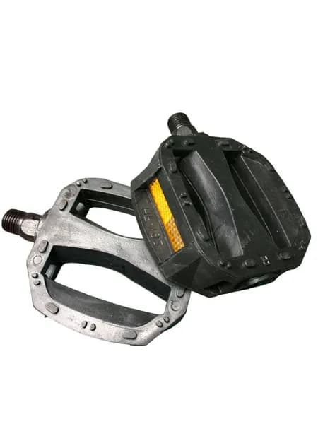 Педали 16", c подшипниками, с тонкой резьбой 1/2", размер 12,6х1,25, с катафотами