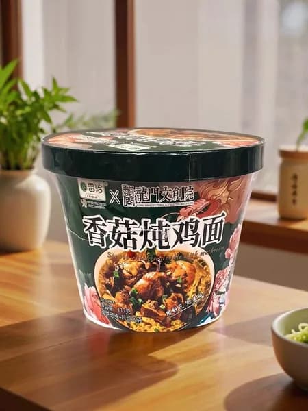 Лапша быстрого приготовления Leiqia сo вкусом грибов и курицы, 117 гр