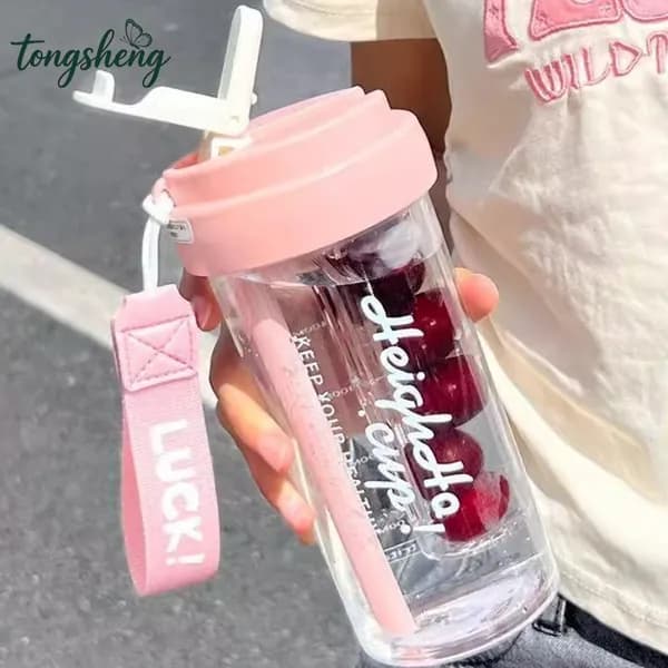 Спортивная бутылка