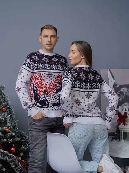 Свитер с оленями family look шерстяной