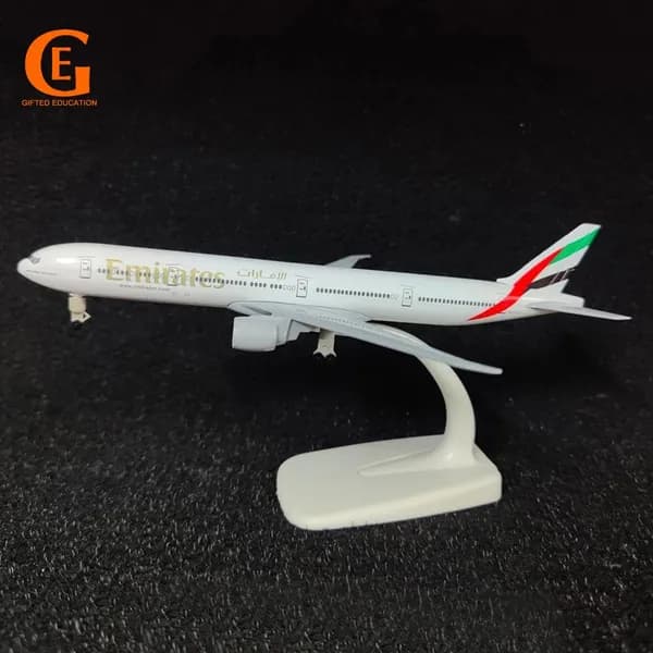 Металлическая Модель Самолета Эмираты Боинг 777, 20CM С Колесами