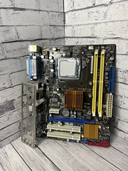 Материнская плата microATX S775 P5QPL-AM. Товар уцененный