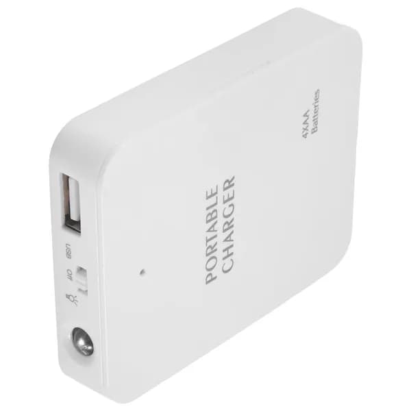 Портативное "USB"-зарядное устройство. Внешнее экстренное на 4x AA, с фонариком/для iPhone 6/6 Plus, смартфонов, планшетов, MP3-плееров, белое