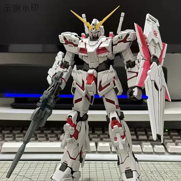 Сборная модель RX-0 Unicorn Gundam (MG 1/100, версия OVA)