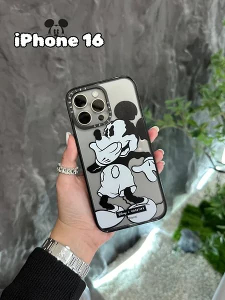 Чехол прозрачный Микки Маус для iPhone 16