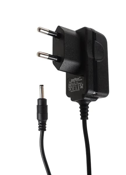 Блок питания 5V 1A для часов, радионянь и метеостанций