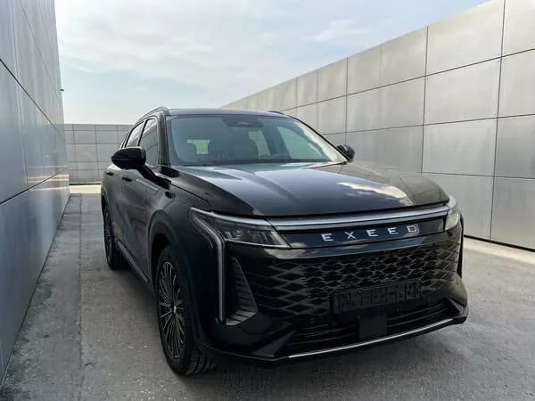 EXEED RX Автомобиль 2.0 л AT, Внедорожник 5 дв. Premium Черный