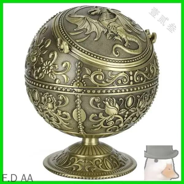 Винтажная пепельница