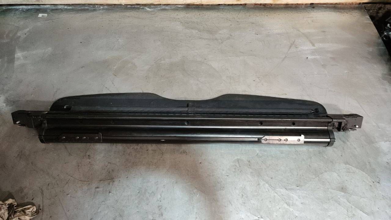 BMW Фиксатор багажный